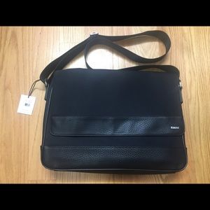 Calvin Klein Messenger Bag